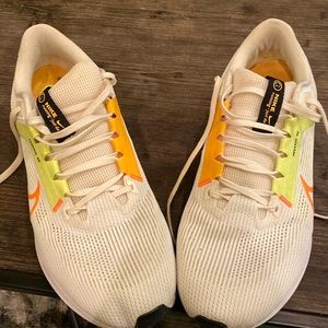 Size 13 Nike Pegasus 40